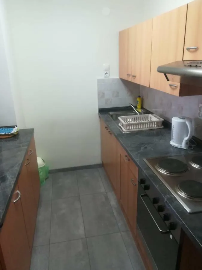 Apartments Darinka أوباتيا