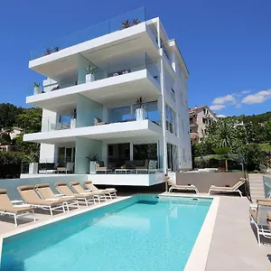 Stylish 100 M From The Opatija